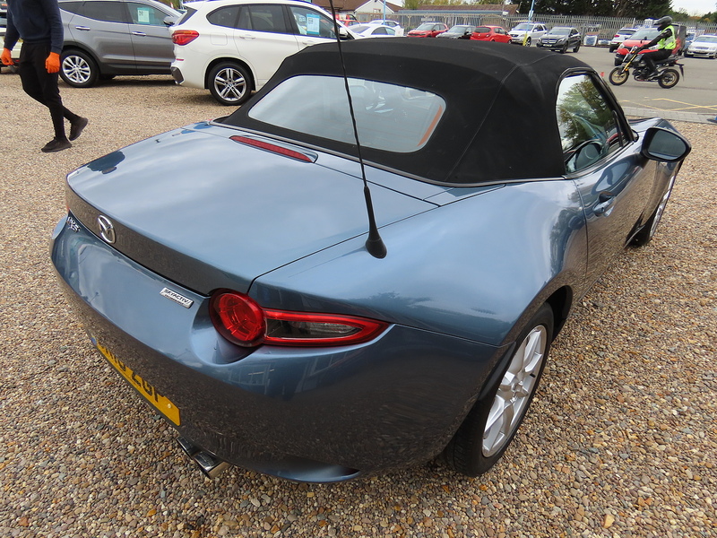 Mazda MX-5 MX-5 1.5 SKYACTIV-G SE-L Nav Convertible 2dr Petrol Manual Euro 6 (131 ps) - U4730