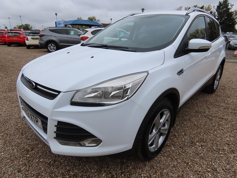 Ford Kuga 2.0 TDCi Zetec SUV 5dr Diesel Manual 2WD Euro 5 (140 ps) - U4732