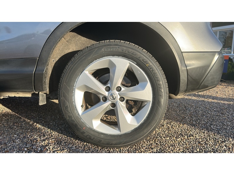 Nissan Qashqai 1.3 DIG-T Acenta Premium SUV 5dr Petrol Manual Euro 6 (s/s) (140 ps) - U4736