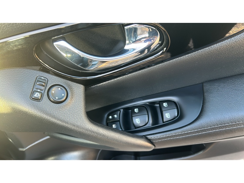 Nissan Qashqai 1.3 DIG-T Acenta Premium SUV 5dr Petrol Manual Euro 6 (s/s) (140 ps) - U4736