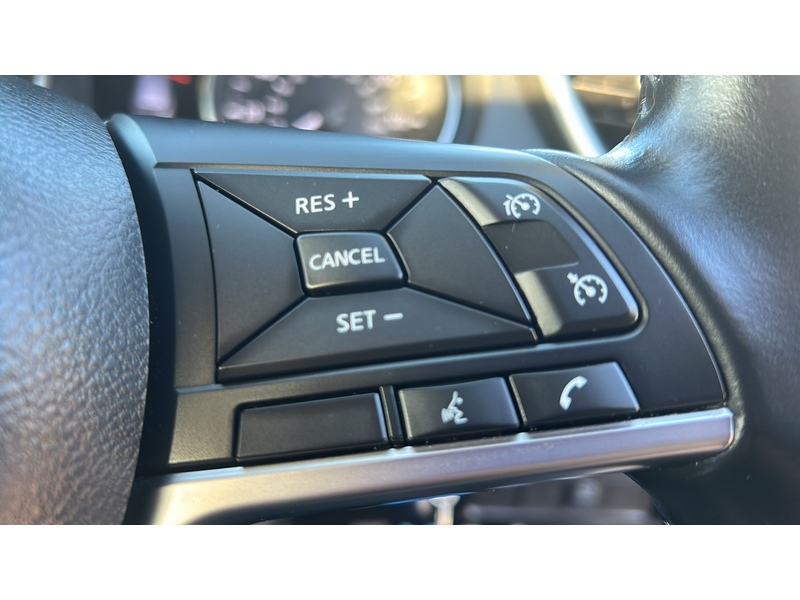 Nissan Qashqai 1.3 DIG-T Acenta Premium SUV 5dr Petrol Manual Euro 6 (s/s) (140 ps) - U4736