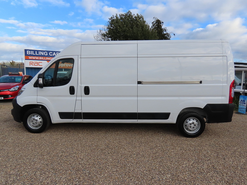 Citroen Relay 2.2 BlueHDi 35 Enterprise Panel Van 5dr Diesel Manual L3 High Roof Euro 6 (s/s) (140 ps) - U4739