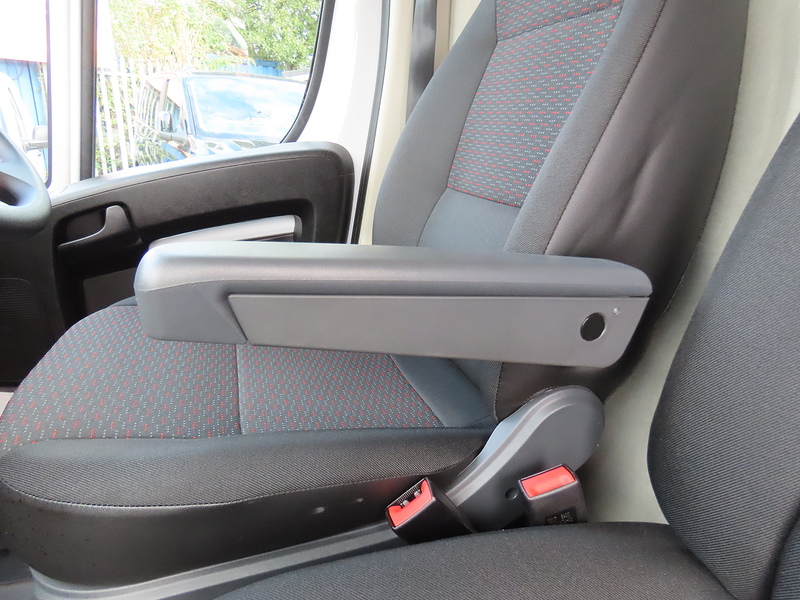 Citroen Relay 2.2 BlueHDi 35 Enterprise Panel Van 5dr Diesel Manual L3 High Roof Euro 6 (s/s) (140 ps) - U4739