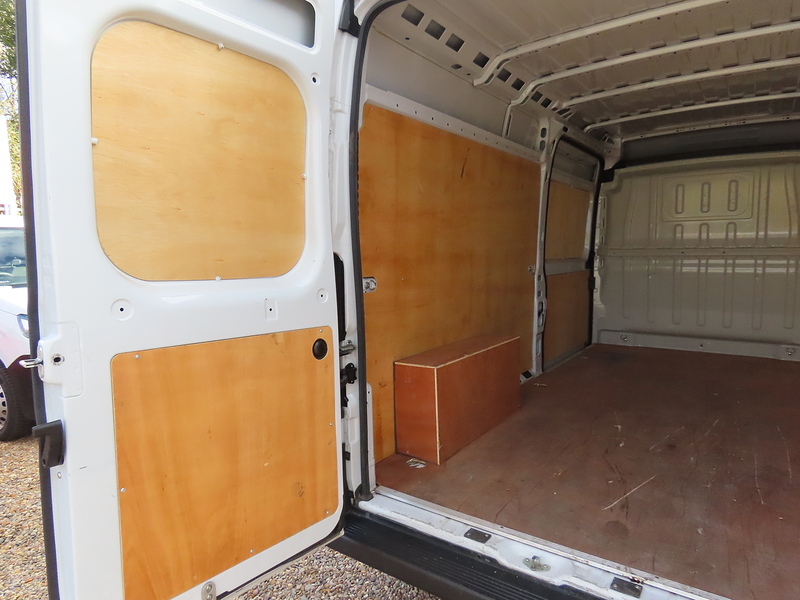 Citroen Relay 2.2 BlueHDi 35 Enterprise Panel Van 5dr Diesel Manual L3 High Roof Euro 6 (s/s) (140 ps) - U4739