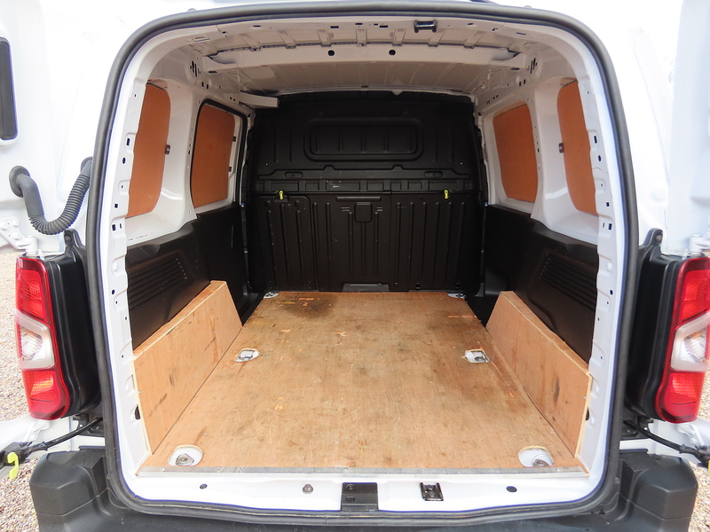 Citroen Berlingo 1.5 BlueHDi 1000 Enterprise Edition M Panel Van 5dr Diesel Manual SWB Euro 6 (s/s) (100 ps) - U4746