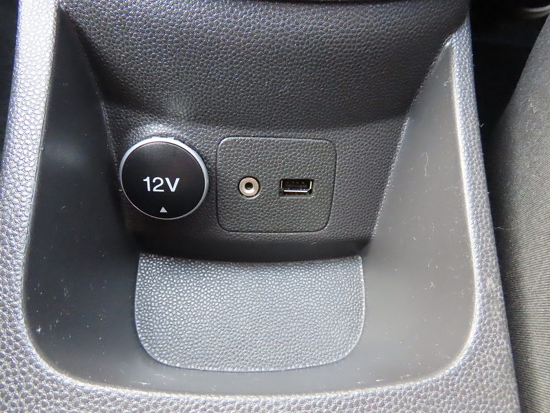 Ford Fiesta 1.5 TDCi Titanium Hatchback 5dr Diesel Manual Euro 5 (75 ps) - U4748