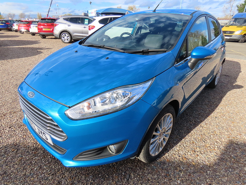 Ford Fiesta 1.5 TDCi Titanium Hatchback 5dr Diesel Manual Euro 5 (75 ps) - U4748