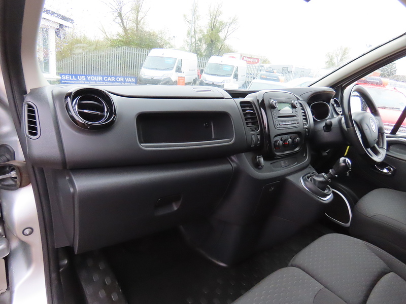 Vauxhall Vivaro CDTi 2900 Sportive Panel Van 1.6 Manual Diesel - U4753
