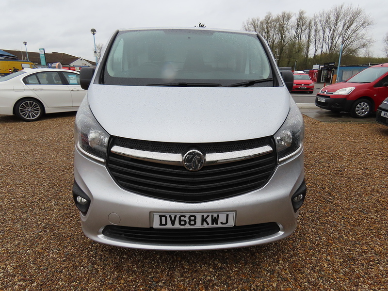 Vauxhall Vivaro CDTi 2900 Sportive Panel Van 1.6 Manual Diesel - U4753