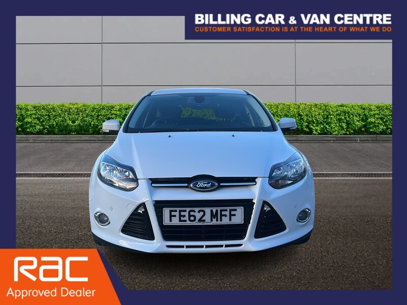 Ford Focus 1.6 TDCi Titanium Hatchback 5dr Diesel Manual Euro 5 (s/s) (115 ps) - U4758