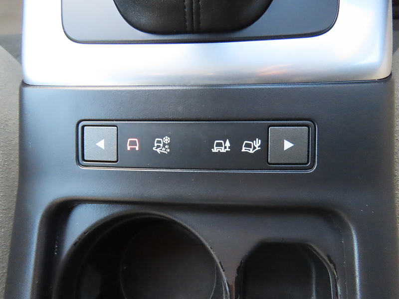 Land Rover Freelander 2 2.2 SD4 XS SUV 5dr Diesel CommandShift 4WD Euro 5 (190 ps) - U4759