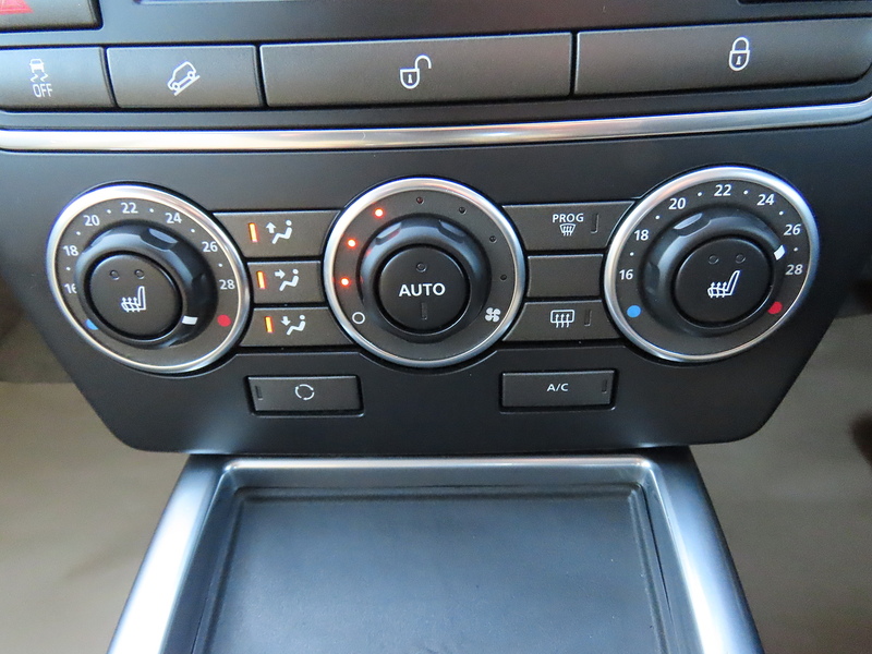 Land Rover Freelander 2 2.2 SD4 XS SUV 5dr Diesel CommandShift 4WD Euro 5 (190 ps) - U4759