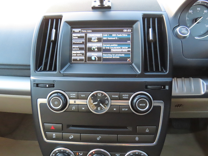 Land Rover Freelander 2 2.2 SD4 XS SUV 5dr Diesel CommandShift 4WD Euro 5 (190 ps) - U4759