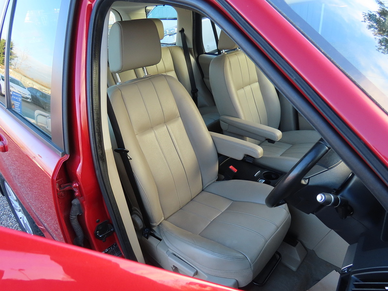 Land Rover Freelander 2 2.2 SD4 XS SUV 5dr Diesel CommandShift 4WD Euro 5 (190 ps) - U4759