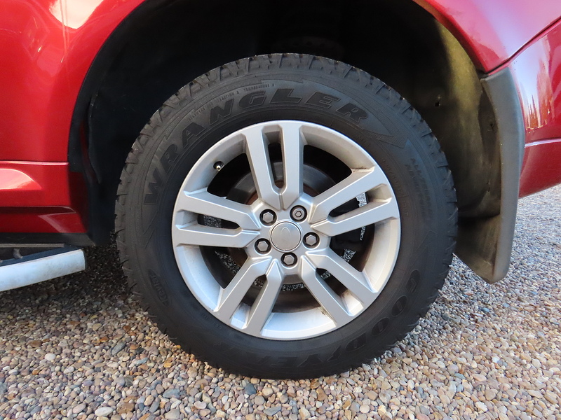 Land Rover Freelander 2 2.2 SD4 XS SUV 5dr Diesel CommandShift 4WD Euro 5 (190 ps) - U4759