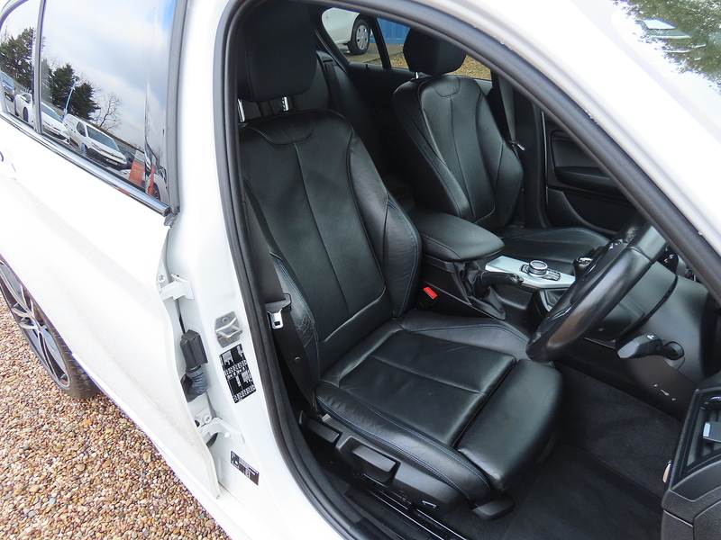 BMW 1 Series 1.5 118i GPF M Sport Shadow Edition Hatchback 5dr Petrol Manual Euro 6 (s/s) (136 ps) - U4760