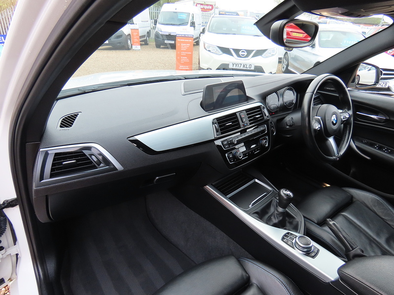 BMW 1 Series 1.5 118i GPF M Sport Shadow Edition Hatchback 5dr Petrol Manual Euro 6 (s/s) (136 ps) - U4760