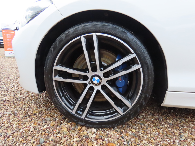 BMW 1 Series 1.5 118i GPF M Sport Shadow Edition Hatchback 5dr Petrol Manual Euro 6 (s/s) (136 ps) - U4760