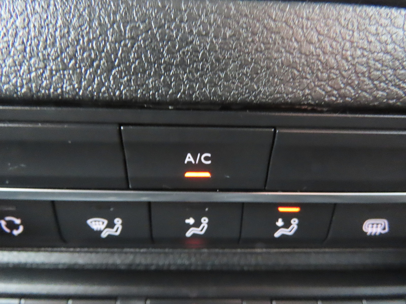 Peugeot Expert 1.5 BlueHDi 1000 Professional Premium + Standard Panel Van 6dr Diesel Manual MWB Euro 6 (s/s) (100 - U4764