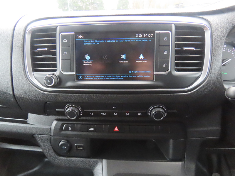 Peugeot Expert 1.5 BlueHDi 1000 Professional Premium + Standard Panel Van 6dr Diesel Manual MWB Euro 6 (s/s) (100 - U4764