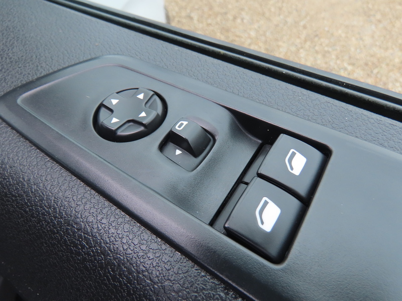 Peugeot Expert 1.5 BlueHDi 1000 Professional Premium + Standard Panel Van 6dr Diesel Manual MWB Euro 6 (s/s) (100 - U4764