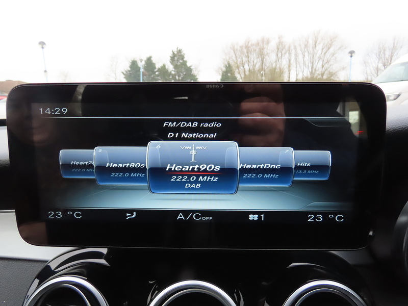 Mercedes-Benz C Class 2.1 C220d AMG Line (Premium) Saloon 4dr Diesel 7G-Tronic+ Euro 6 (s/s) (170 ps) - U4765