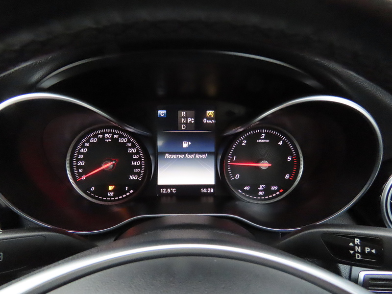 Mercedes-Benz C Class 2.1 C220d AMG Line (Premium) Saloon 4dr Diesel 7G-Tronic+ Euro 6 (s/s) (170 ps) - U4765