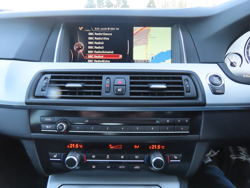 BMW 5 Series 2.0 520d Luxury Saloon 4dr Diesel Auto Euro 6 (s/s) (190 ps) - U4766