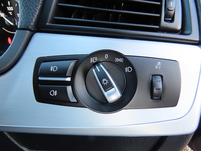 BMW 5 Series 2.0 520d Luxury Saloon 4dr Diesel Auto Euro 6 (s/s) (190 ps) - U4766