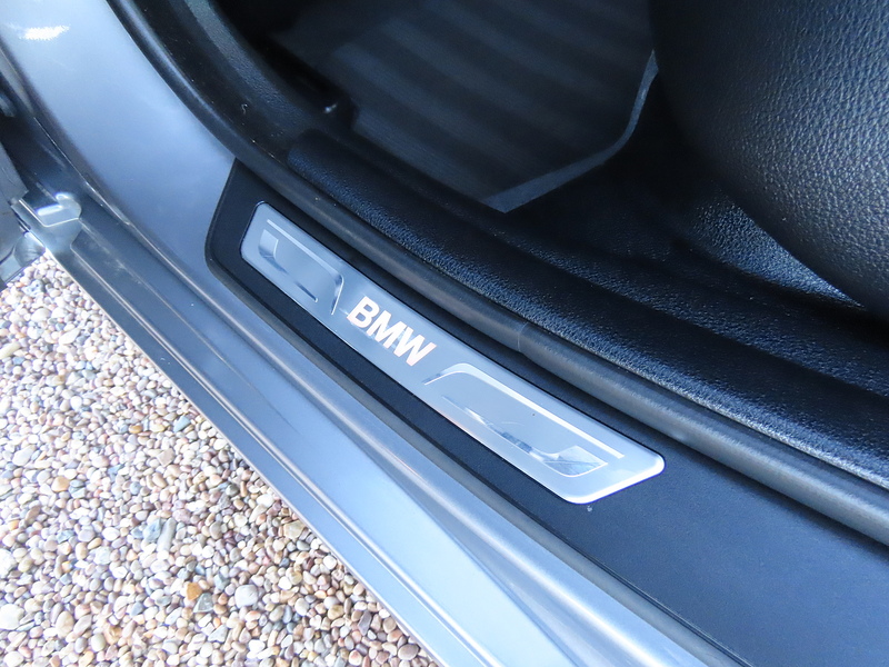 BMW 5 Series 2.0 520d Luxury Saloon 4dr Diesel Auto Euro 6 (s/s) (190 ps) - U4766