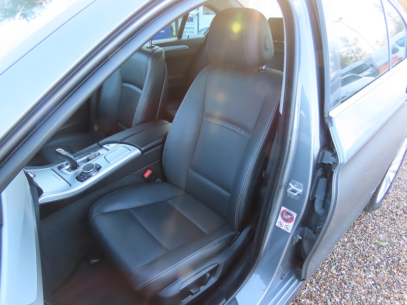 BMW 5 Series 2.0 520d Luxury Saloon 4dr Diesel Auto Euro 6 (s/s) (190 ps) - U4766