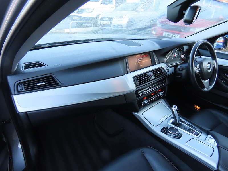 BMW 5 Series 2.0 520d Luxury Saloon 4dr Diesel Auto Euro 6 (s/s) (190 ps) - U4766