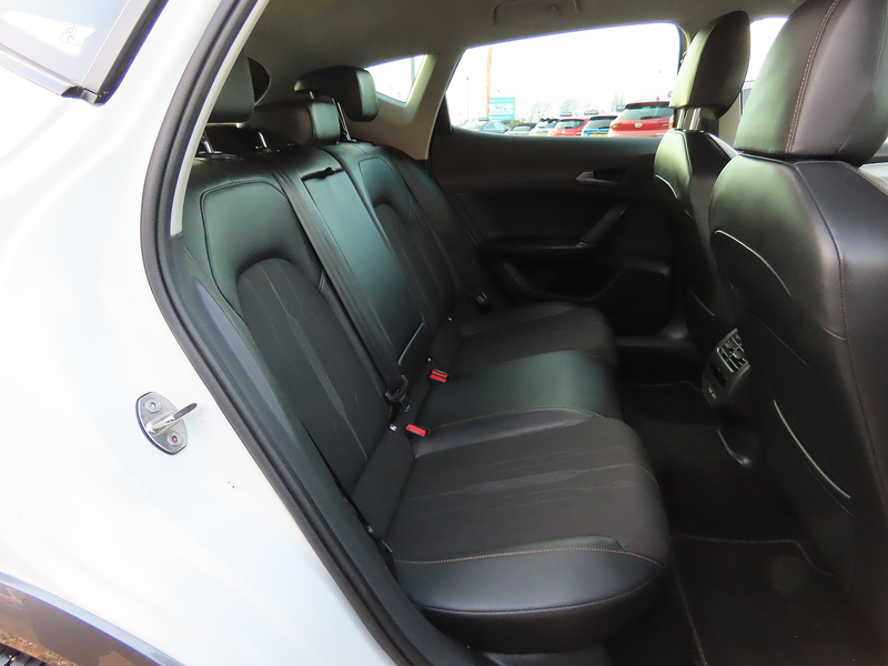 CUPRA Formentor 1.4 eHybrid 12.8kWh V1 SUV 5dr Petrol Plug-in Hybrid DSG Euro 6 (s/s) (204 ps) - U4767