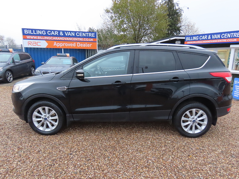 Ford Kuga 2.0 TDCi Titanium SUV 5dr Diesel Manual 2WD Euro 6 (s/s) (150 ps) - U4770