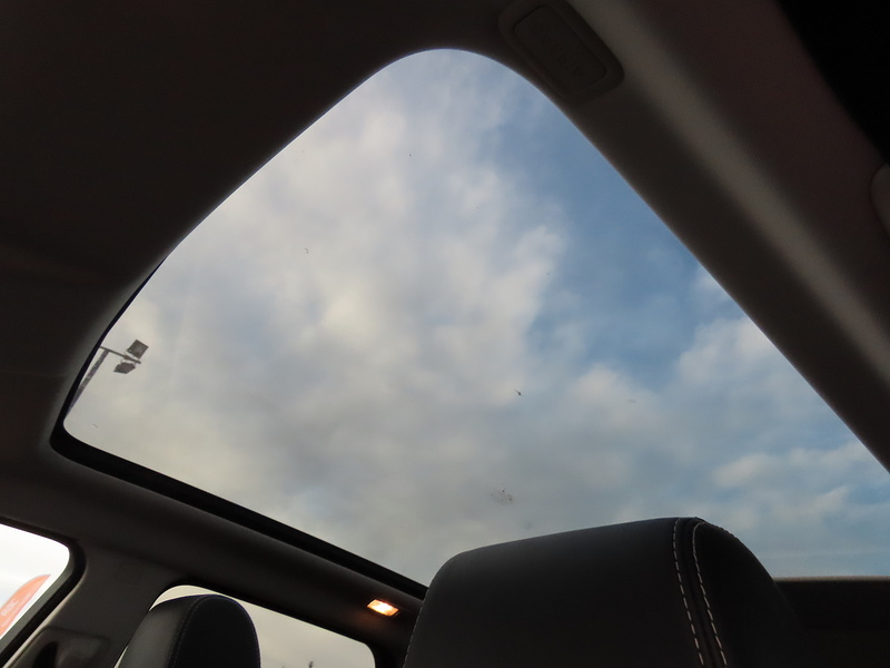 Land Rover Range Rover Evoque 2.2 SD4 Prestige SUV 5dr Diesel Auto 4WD Euro 5 (s/s) (190 ps) - U4771