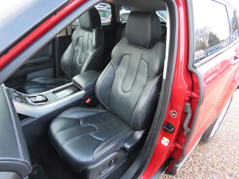 Land Rover Range Rover Evoque 2.2 SD4 Prestige SUV 5dr Diesel Auto 4WD Euro 5 (s/s) (190 ps) - U4771