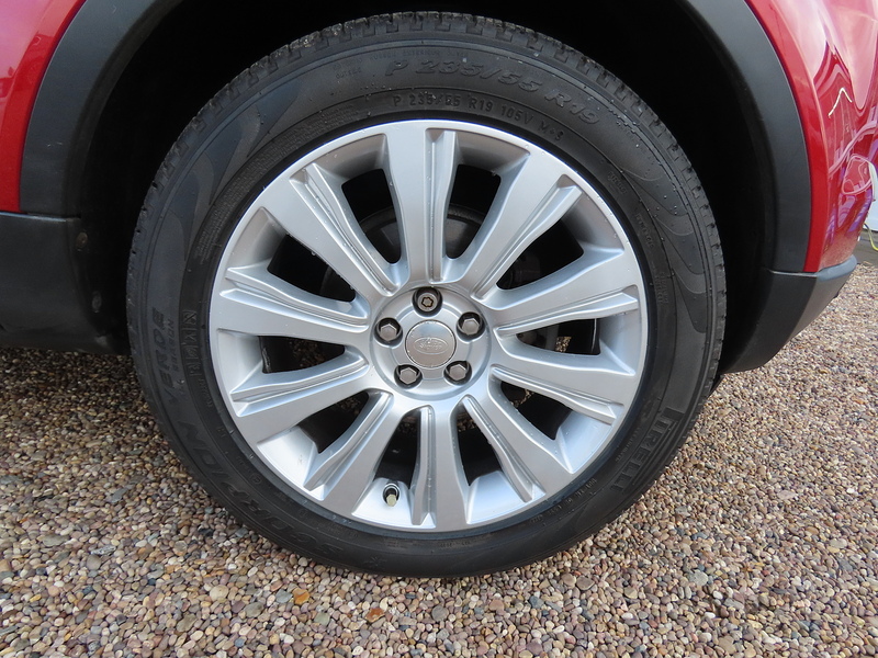 Land Rover Range Rover Evoque 2.2 SD4 Prestige SUV 5dr Diesel Auto 4WD Euro 5 (s/s) (190 ps) - U4771