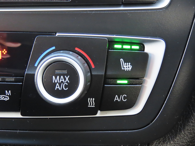 BMW 3 Series 2.0 320d M Sport Touring 5dr Diesel Auto xDrive Euro 5 (s/s) (184 ps) - U4772