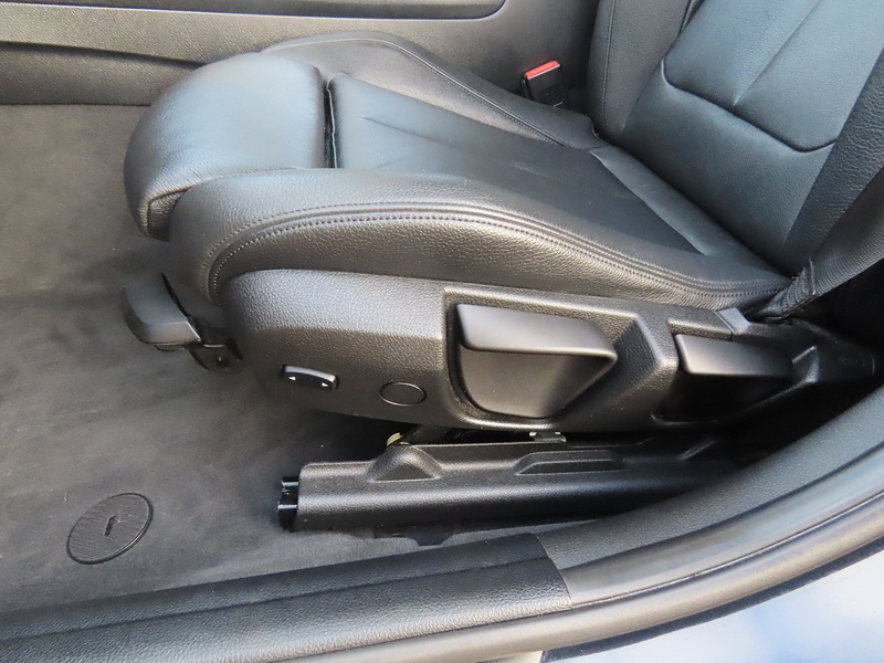 BMW 3 Series 2.0 320d M Sport Touring 5dr Diesel Auto xDrive Euro 5 (s/s) (184 ps) - U4772