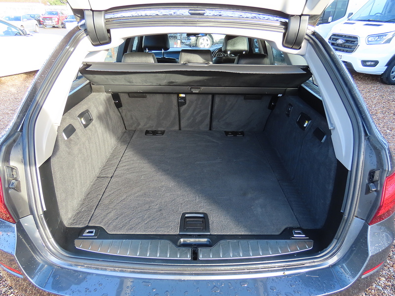 BMW 5 Series 2.0 520d SE Touring 5dr Diesel Auto Euro 6 (s/s) (190 ps) - U4773
