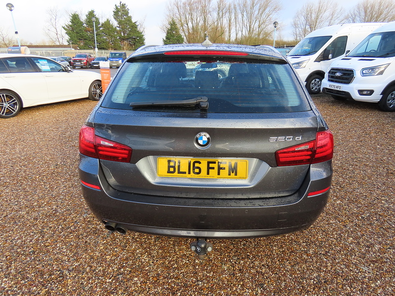 BMW 5 Series 2.0 520d SE Touring 5dr Diesel Auto Euro 6 (s/s) (190 ps) - U4773