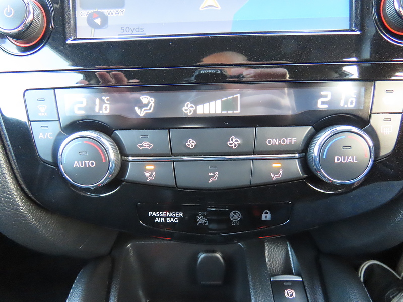 Nissan Qashqai 1.5 dCi Tekna SUV 5dr Diesel Manual Euro 6 (s/s) (110 ps) - U4775