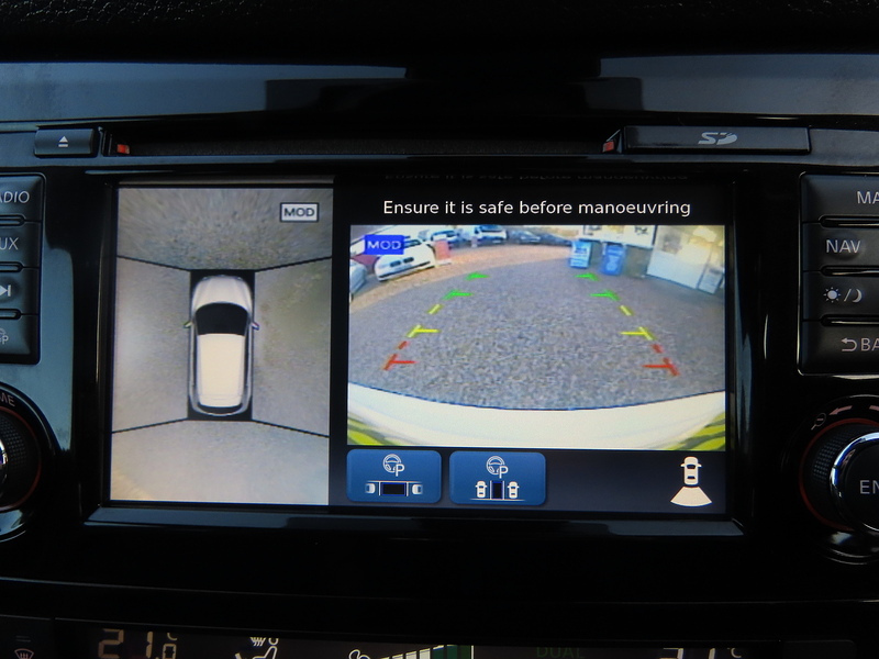 Nissan Qashqai 1.5 dCi Tekna SUV 5dr Diesel Manual Euro 6 (s/s) (110 ps) - U4775