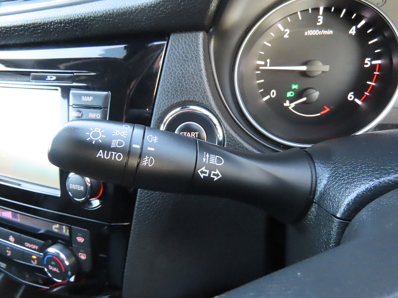 Nissan Qashqai 1.5 dCi Tekna SUV 5dr Diesel Manual Euro 6 (s/s) (110 ps) - U4775