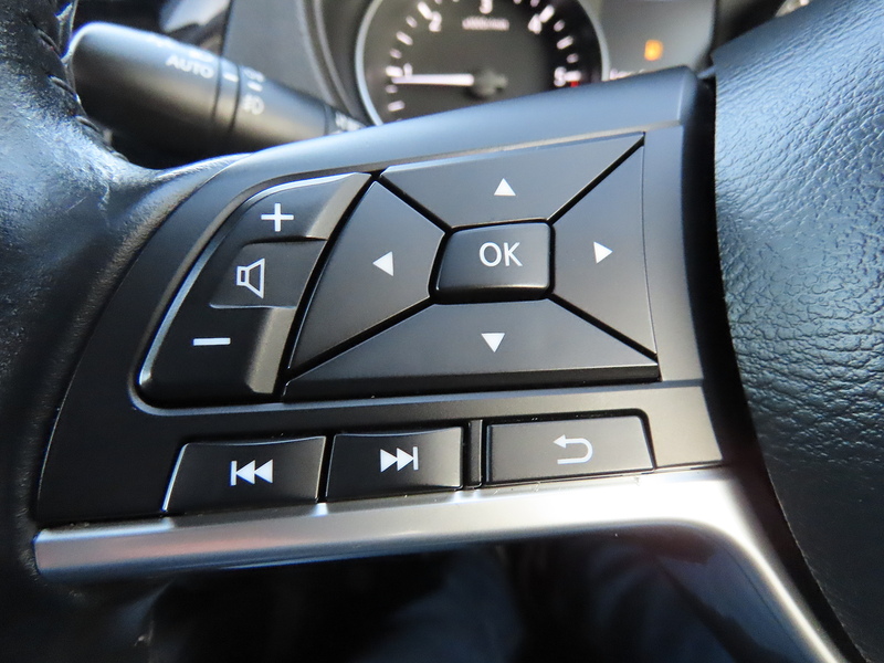 Nissan Qashqai 1.5 dCi Tekna SUV 5dr Diesel Manual Euro 6 (s/s) (110 ps) - U4775