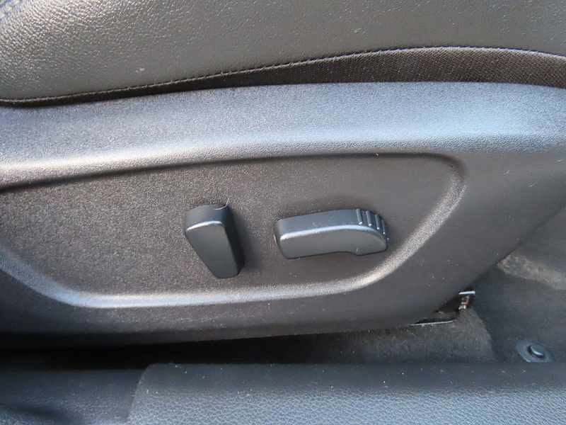 Nissan Qashqai 1.5 dCi Tekna SUV 5dr Diesel Manual Euro 6 (s/s) (110 ps) - U4775