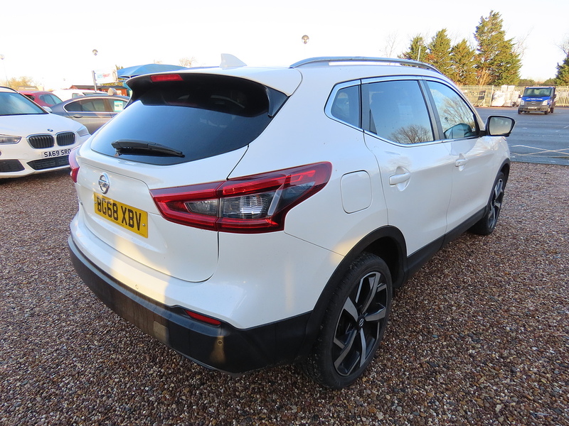 Nissan Qashqai 1.5 dCi Tekna SUV 5dr Diesel Manual Euro 6 (s/s) (110 ps) - U4775