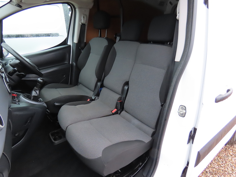Citroen Berlingo 1.6 BlueHDi 625 Enterprise Panel Van 5dr Diesel Manual L1 (112 g/km, 75 bhp) - U4777