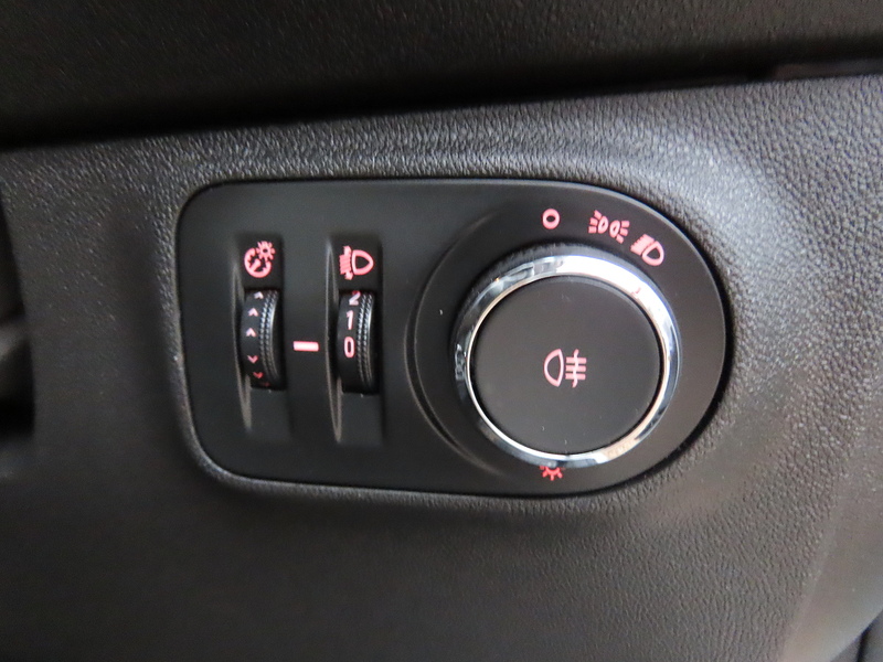 Vauxhall Corsa Van 1.3 CDTi Car Derived Van 3dr Diesel Manual FWD L1 H1 (s/s) Start/Stop (107 g/km, 74 bhp) - U4778