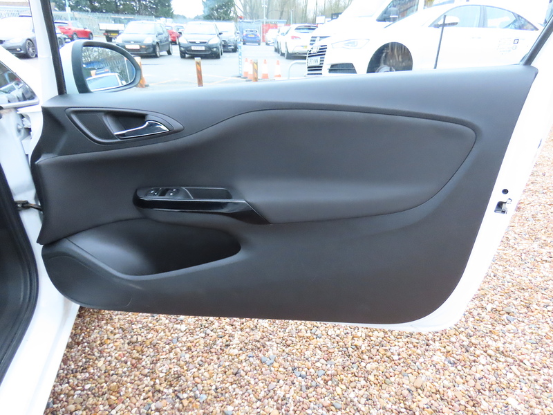 Vauxhall Corsa Van 1.3 CDTi Car Derived Van 3dr Diesel Manual FWD L1 H1 (s/s) Start/Stop (107 g/km, 74 bhp) - U4778